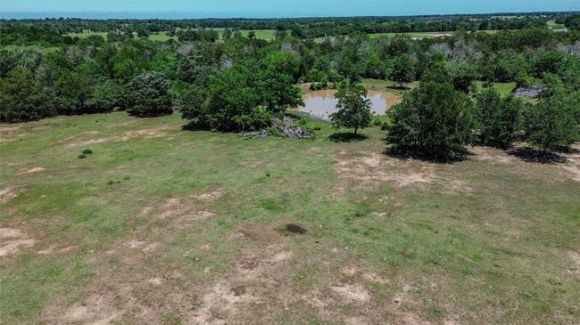 1197 Private Road 2071, Home with 4 bedrooms, 3 bathrooms and null parking in Giddings TX | Image 8