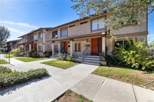 unit-37-6667 Wilbur Ave, Reseda, CA, 91335-5170 | Card Image