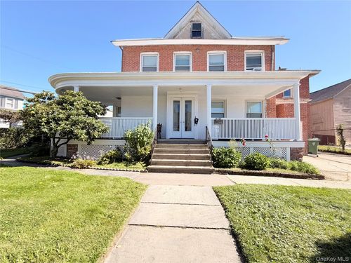 84-82-84 Montgomery St, Middletown, NY, 10940-4023 | Card Image