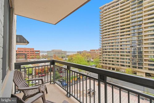 ste-618-801 N Pitt St, ALEXANDRIA, VA, 22314-1790 | Card Image