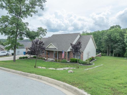 136 Moberly Mill Rd, Branson, MO, 65616-8214 | Card Image