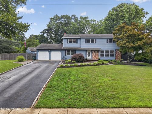 146 Juniper Dr, Freehold, NJ, 07728-2851 | Card Image