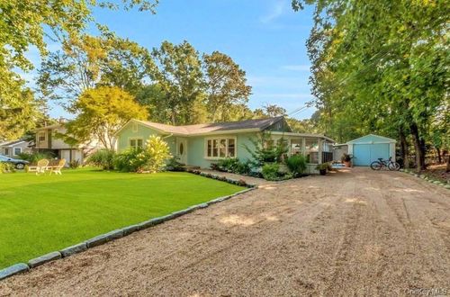430 Grove Rd, Southold, NY, 11971-2609 | Card Image