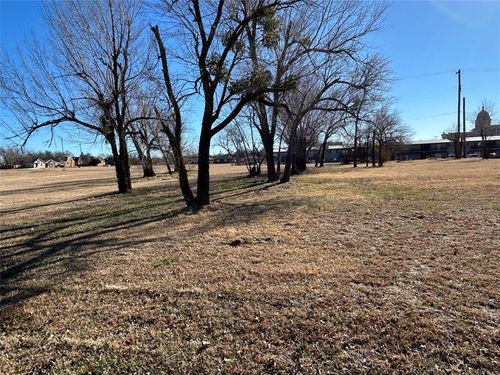 720 Ne 28th St, Oklahoma City, OK, 73105-7813 | Card Image