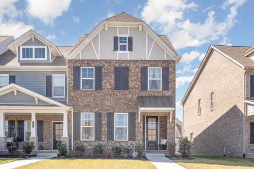 706 Hahn Ct, Lebanon, TN, 37087-3930 | Card Image