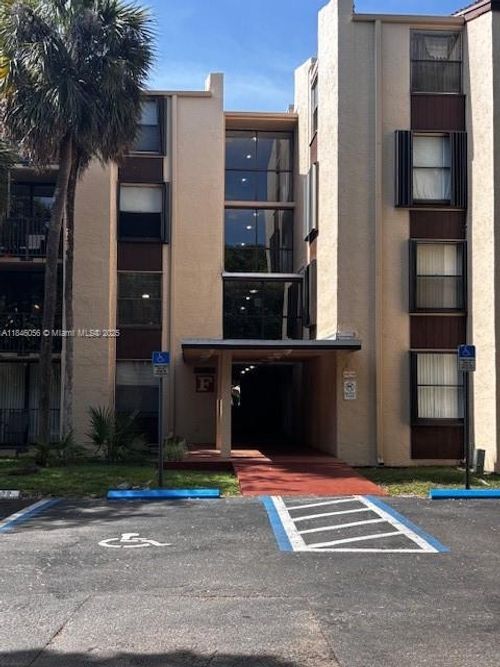 apt-302f-14321 Sw 88th St, Miami, FL, 33186-8045 | Card Image