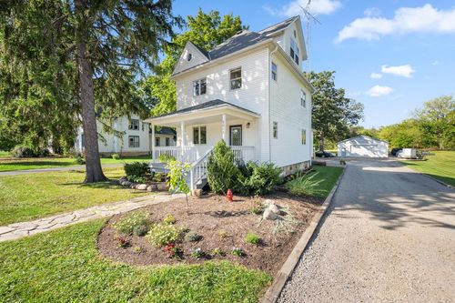 8018 200th Ave, Bristol, WI, 53104-9780 | Card Image