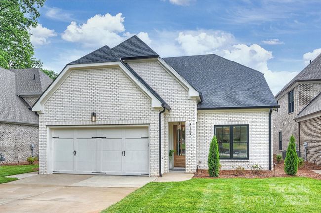 8163 Fairview Rd, House other with 4 bedrooms, 4 bathrooms and null parking in Charlotte NC | Image 5