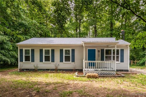 6705 Clark Rd, Powhatan, VA, 23139-6419 | Card Image