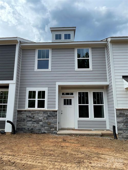 51-4135 Walking Ridge Rd, Charlotte, NC, 28208-3588 | Card Image