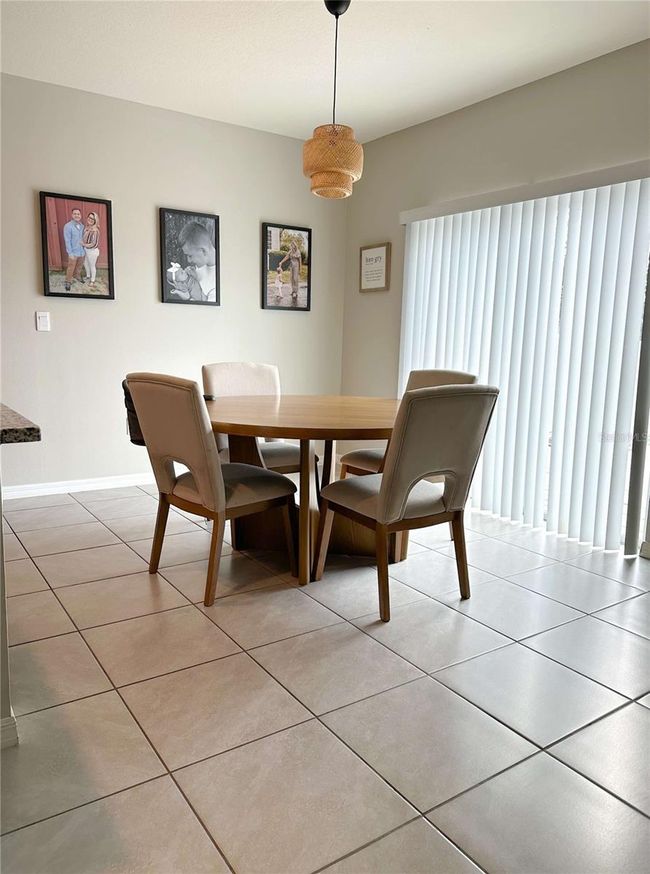 Dining | Image 11