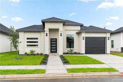 3217 E Alexa St, Edinburg, TX, 78542-7934 | Card Image