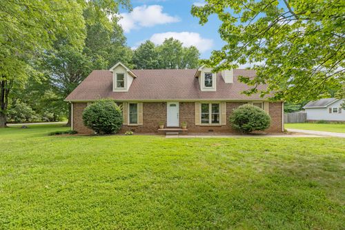 636 Stewart Valley Dr, Smyrna, TN, 37167-5162 | Card Image
