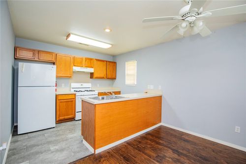 222 E 13th St, Fayetteville, AR, 72701-6627 | Card Image