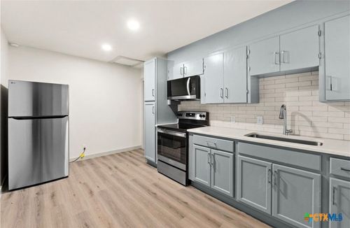 a-2109 W Avenue B, Temple, TX, 76504-3932 | Card Image