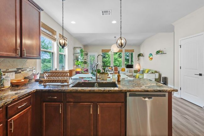 309 Anacua Loop, House other with 4 bedrooms, 3 bathrooms and 4 parking in Manchaca TX | Image 8