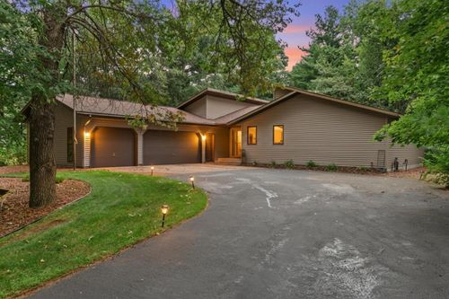 313 Woodland Drive, HULL, WI, 54482 | Card Image