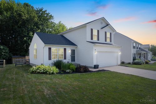 2064 River Birch Dr, Amelia, OH, 45102 | Card Image