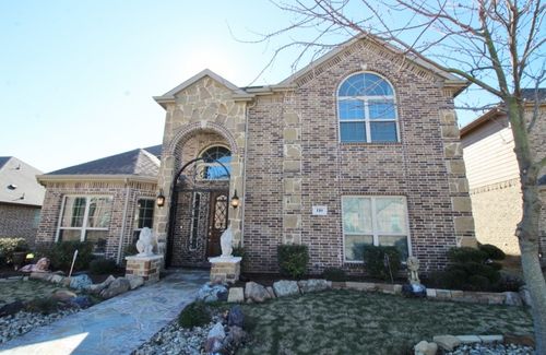 110 White Oak Ln, Red Oak, TX, 75154-0107 | Card Image