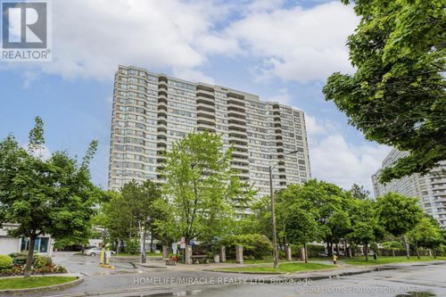 1531-3 Greystone Walk Dr, Toronto, ON, M1K5J4 | Card Image
