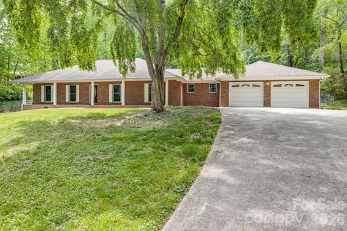 35 Byrd Rd, Candler, NC, 28715-9493 | Card Image