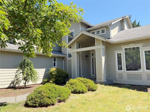 24712 234th Way Se, Maple Valley, WA, 98038-8362 | Card Image