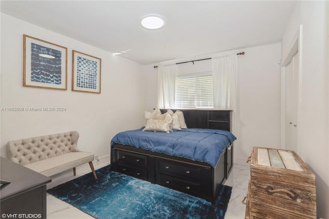 8135 Sw 136 Th St, House other with 4 bedrooms, 2 bathrooms and null parking in Pinecrest FL | Image 14
