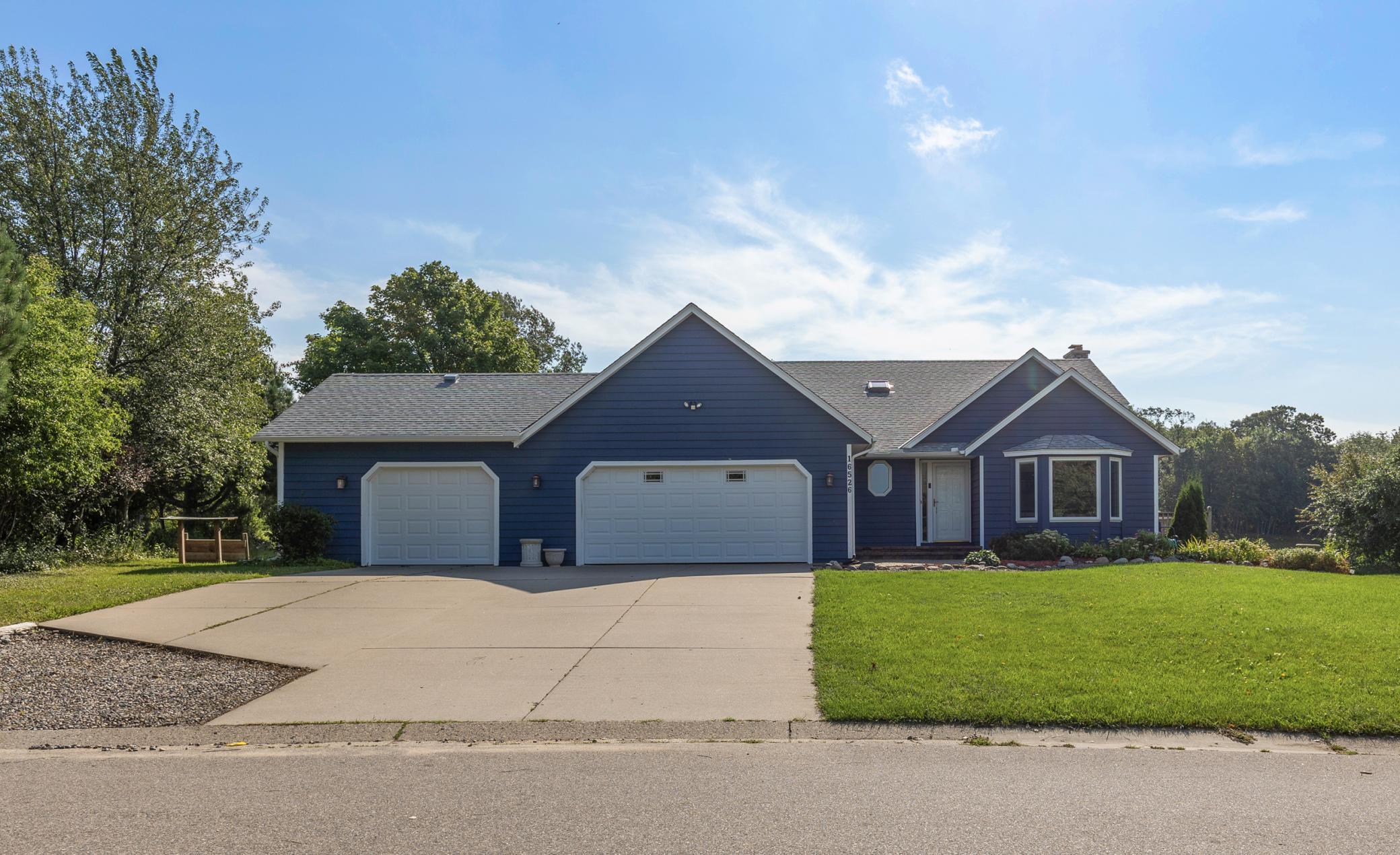 Illinois Ave, Lakeville, MN 55044