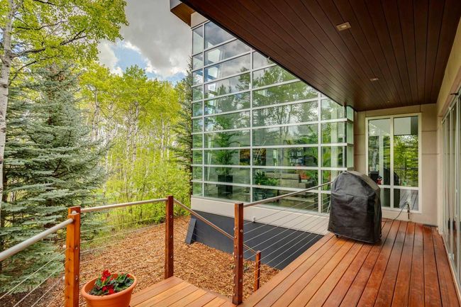 25 Posthill Drive Sw, House other with 4 bedrooms, 4 bathrooms and 8 parking in Calgary AB | Image 45