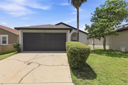 5230 Florida Holly Dr, Orlando, FL, 32811-7927 | Card Image