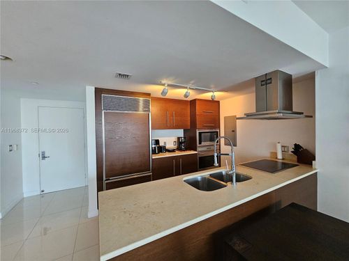 905-495 Brickell Ave, Miami, FL, 33131-2776 | Card Image