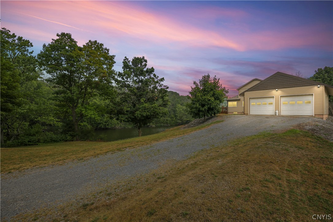 Residential in Lysander 2