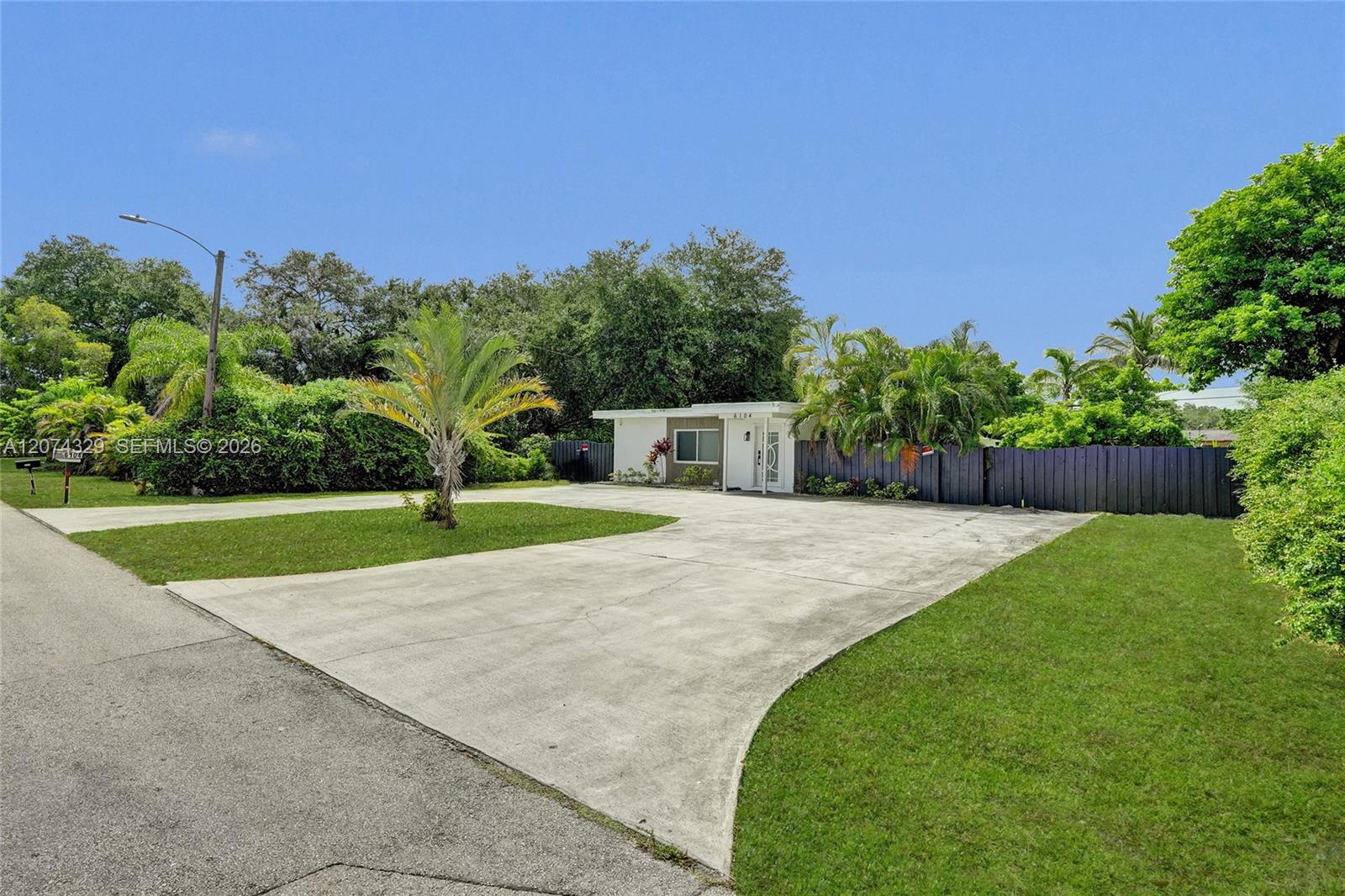 Residential in Miramar