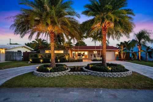 2010 Ne 31st St, Lighthouse Point, FL, 33064-7646 | Card Image