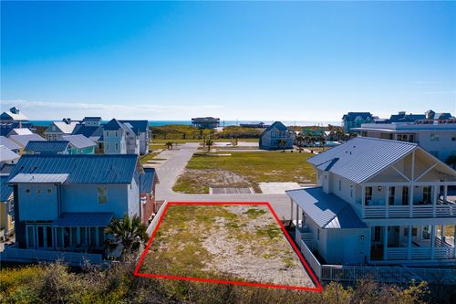 607 Center Sq W, Port Aransas, TX, 78373 | Card Image