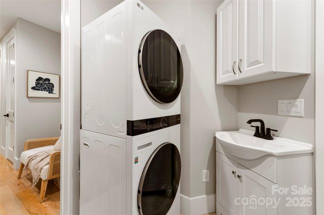 68 Huckleberry Ridge Ln, House other with 3 bedrooms, 3 bathrooms and null parking in Zirconia NC | Image 20