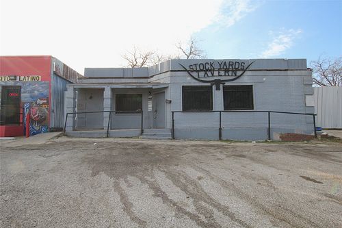2503 Refugio Ave, Fort Worth, TX, 76164-7052 | Card Image