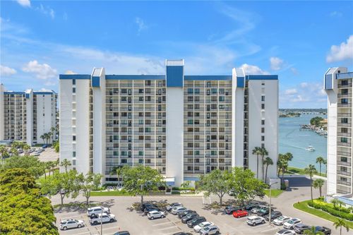 207-9425 Blind Pass Rd, ST PETE BEACH, FL, 33706-1337 | Card Image