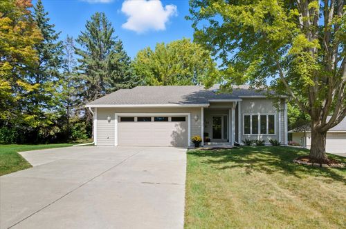3608 W 99th St, Bloomington, MN, 55431-2773 | Card Image