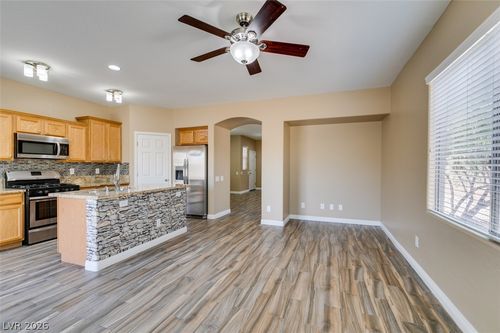 8944 Bandinella Ave, Las Vegas, NV, 89148-4941 | Card Image