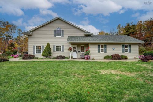 42 Given Dr, Grand Lake, NS, B2T0K1 | Card Image