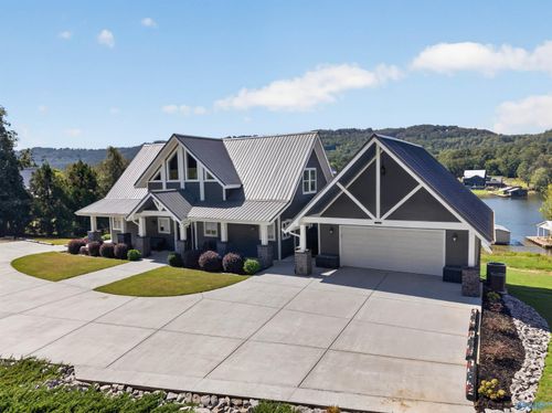 662 Preston Island Cir, Scottsboro, AL, 35769-9226 | Card Image