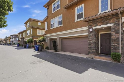 17 Via Montisi, Santee, CA, 92071 | Card Image