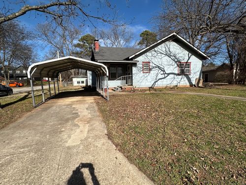 324 W Plum St, Durant, OK, 74701-3322 | Card Image