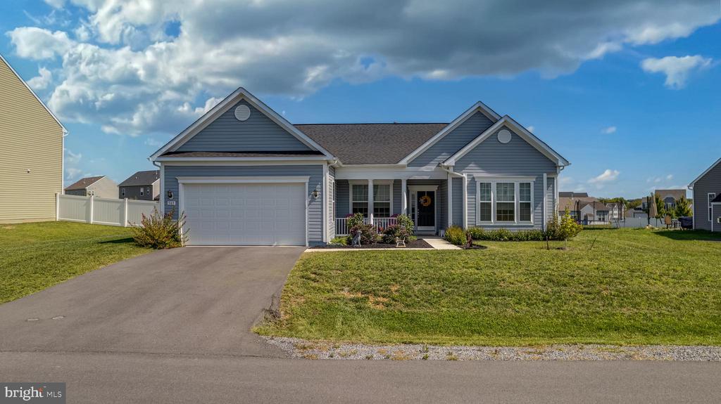 Calvert Cir, Bunker Hill, WV 25413