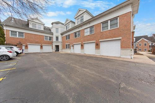 apt-d-111 5th Ave, St. Charles, IL, 60174-2104 | Card Image