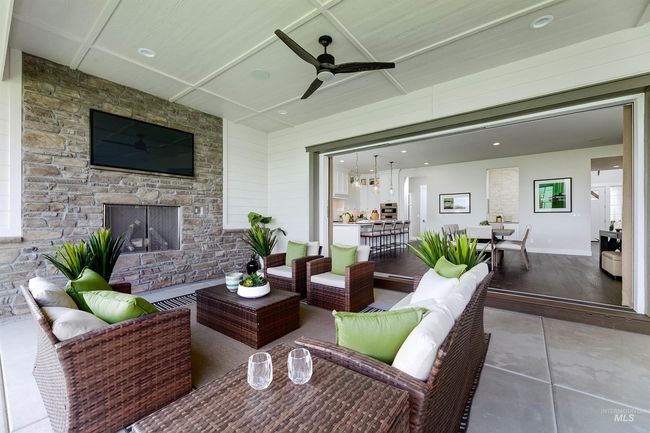104 S Gresham Way, House other with 3 bedrooms, 4 bathrooms and 4 parking in Eagle ID | Image 20