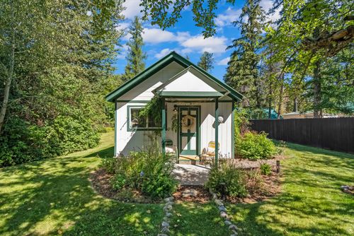 751 1st Ave Nw, Hungry Horse, MT, 59919-9703 | Card Image