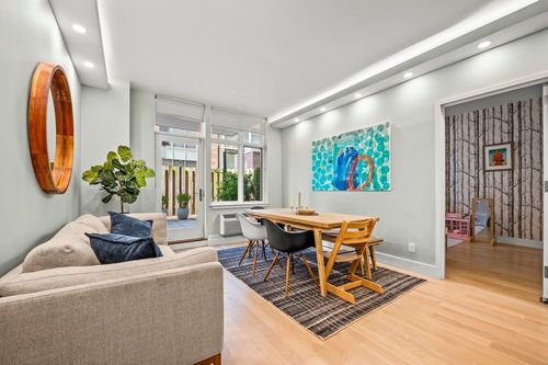 3de-2-26 50th Ave, Long Island City, NY, 11101-4511 | Card Image