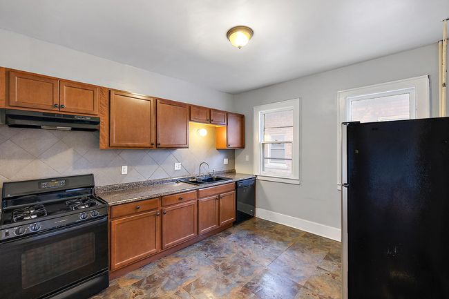 APT-2 - 1651 Atkinson St, Condo with 3 bedrooms, 1 bathrooms and null parking in Detroit MI | Image 11